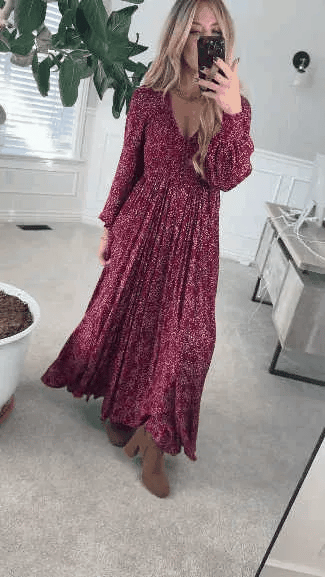 đMaxiklĂ€nning för damer i rayon med blommönster, smockad midja och foder
