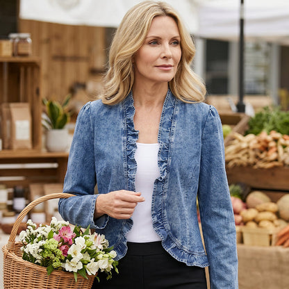 🥳HETT REA 2026🥳💞50 000+ SÅLDA!👵☀️ Jeansjacka med öppen framsida – Inga knappar, enkel på- och avtagning. Smickrande volangkant, ventilerande tyg. Klassisk blå tvätt. Ett mångsidigt basplagg i garderoben. 🌿✅