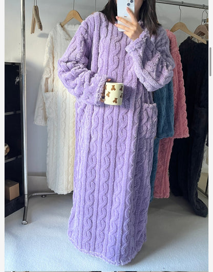 💟En varm present🎀Vinterkläder i korallrosa sammet🔥