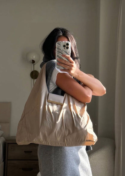 Keytote: Den kompakta, multifunktionella väskan som får plats i fickan