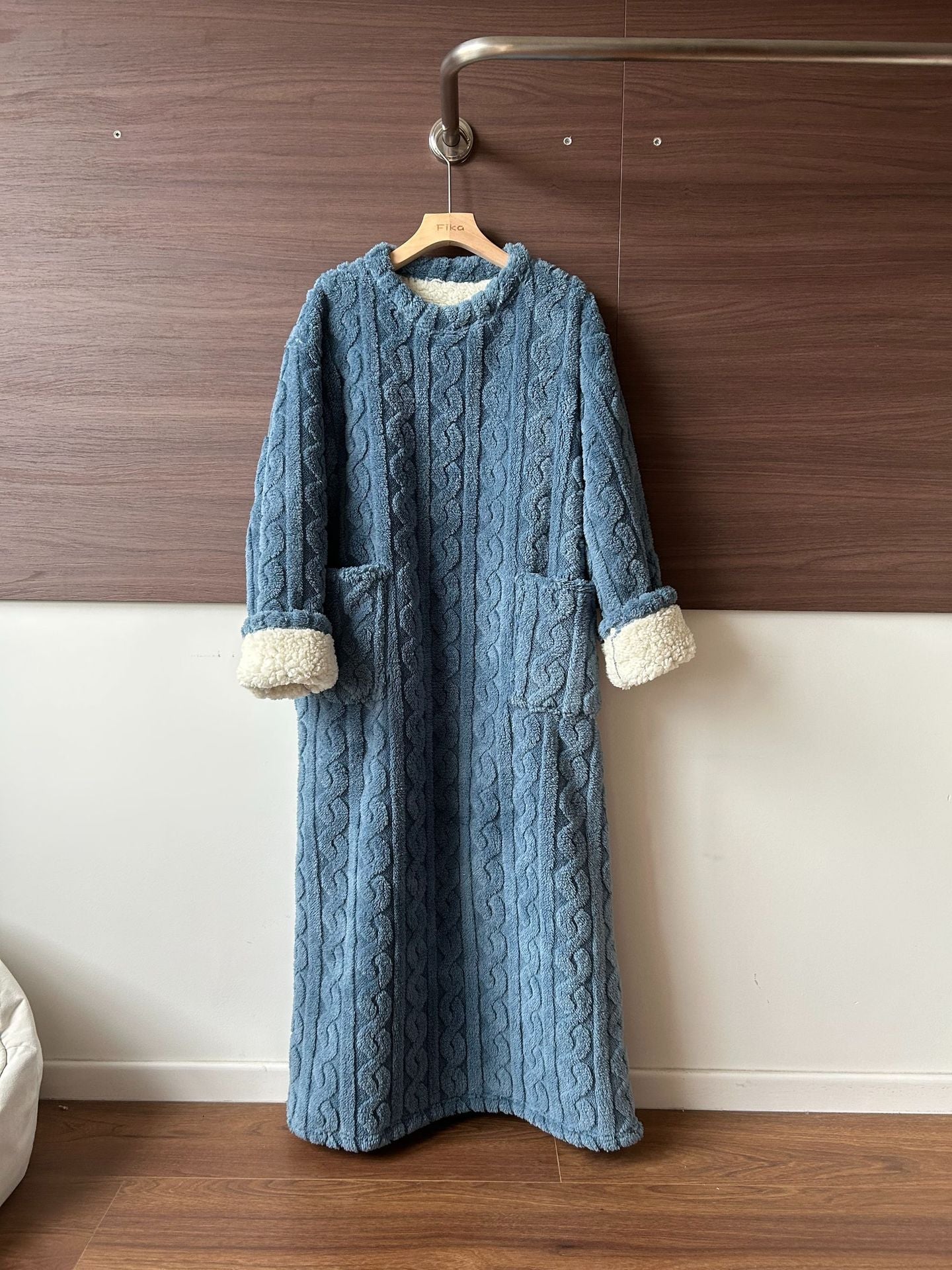 💟En varm present🎀Vinterkläder i korallrosa sammet🔥