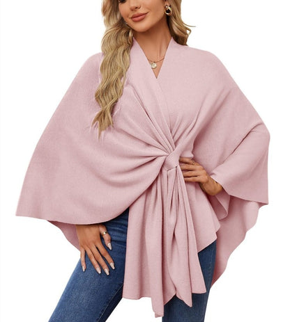 Elegant sjalomslagströja med öppen front och poncho