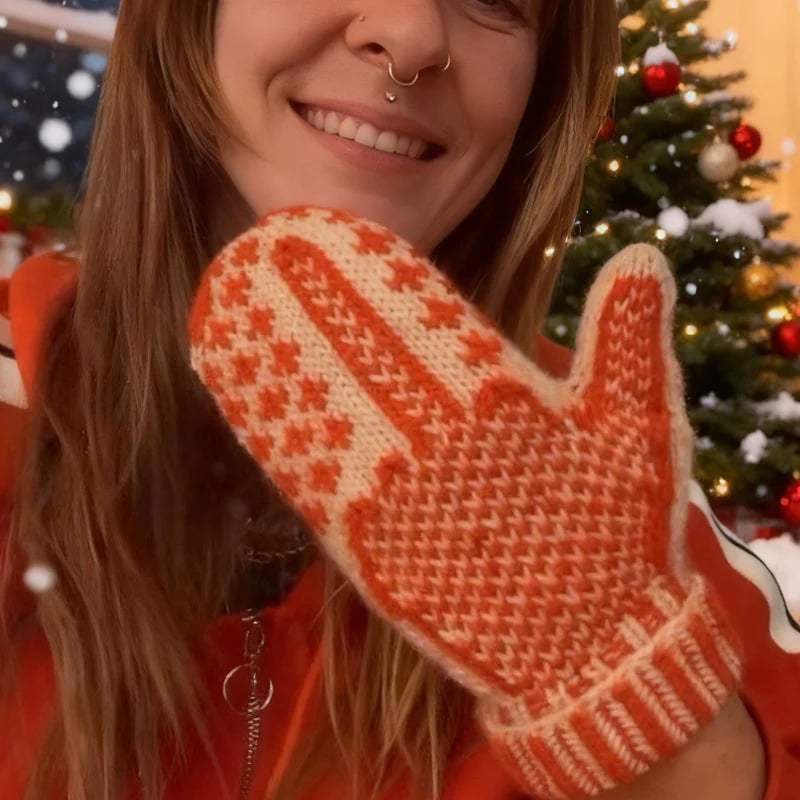 🖕The "Naughty List" Mittens | Comfort & Hidden Personality