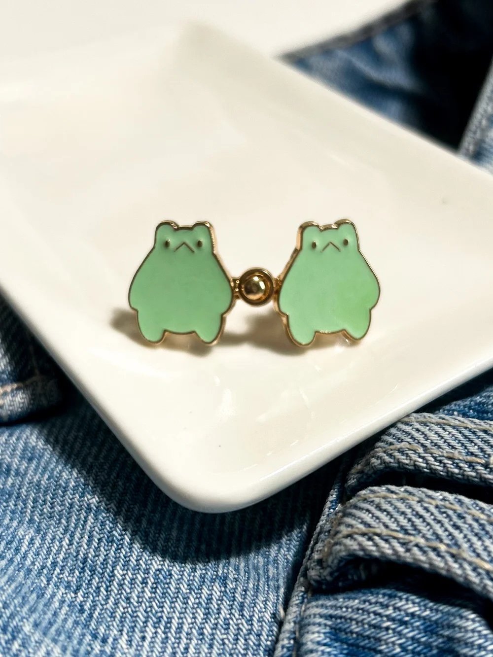 Cute Waist Buttons🐸
