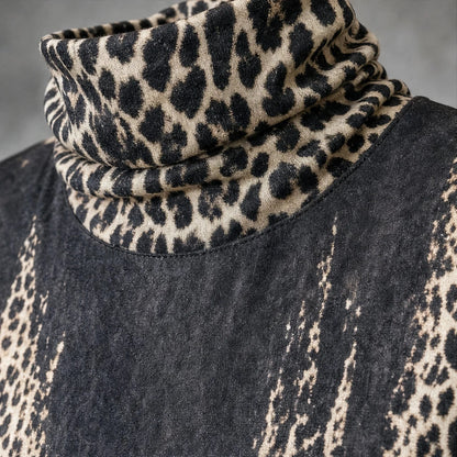 Leopard Swing – Leopardmönstrad stickad klänning med fransad fåll✨3% rabattkod: NOR3