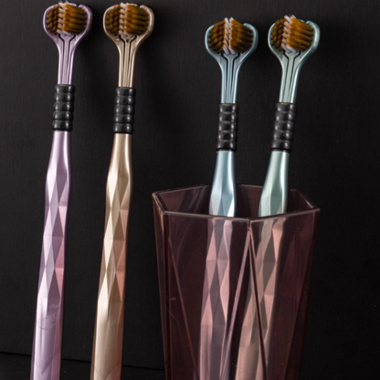 Dagens rabatt🎈 Tri-Huvud Multivinkel Rengöringstandborste