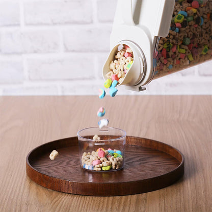 Klart tätslutande matförvaringsbehållare