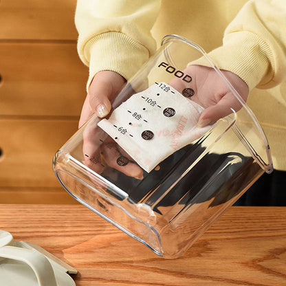 Klart tätslutande matförvaringsbehållare