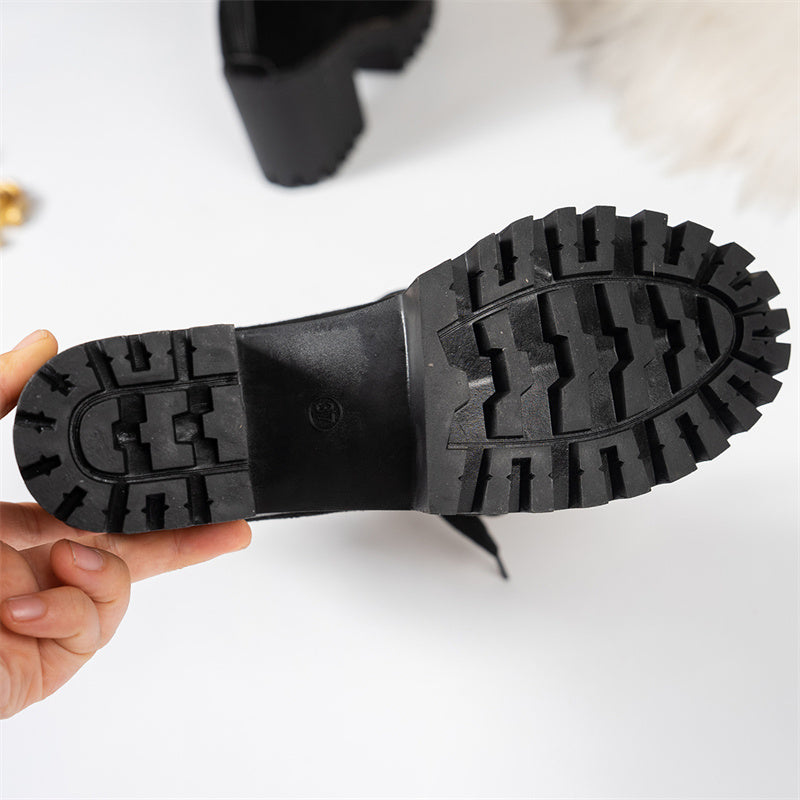 Damankelboots med tjock klack och snörning