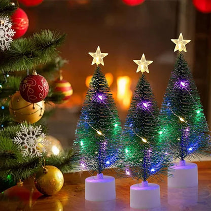 ✨ LED-minijulgran med stjärna – Flerfärgade lampor, trådlös & kompakt (Direkt julstämning på bordet!)