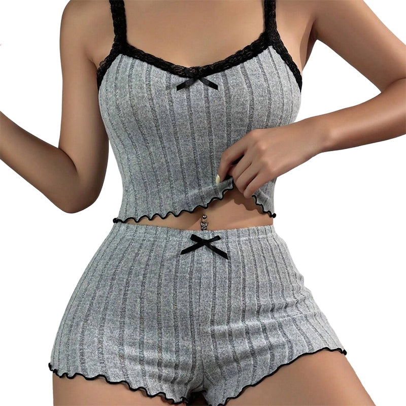 ✨50% RABATT! ✨Pyjamaset med ribbad stickad linne och shorts