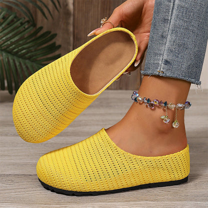 🎁2026 Nyheter 50% RABATT💥Dam Andningsbara Stickade Slip-On Mules – Lätta och vadderade – Enkla att ta på och av, perfekta för vardagliga dagar eller snabba ärenden – luftiga och bekväma 🌸